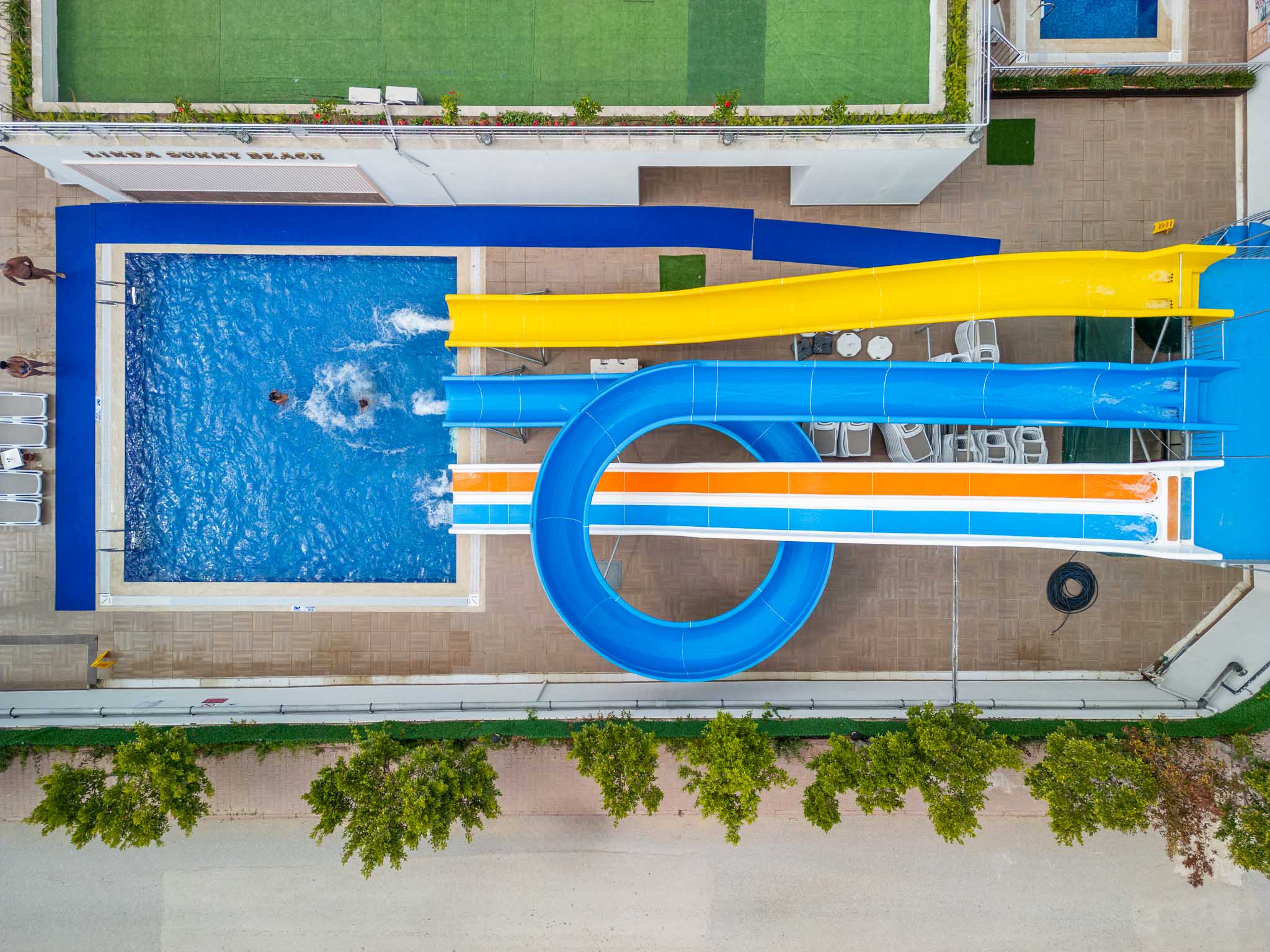 Pool
